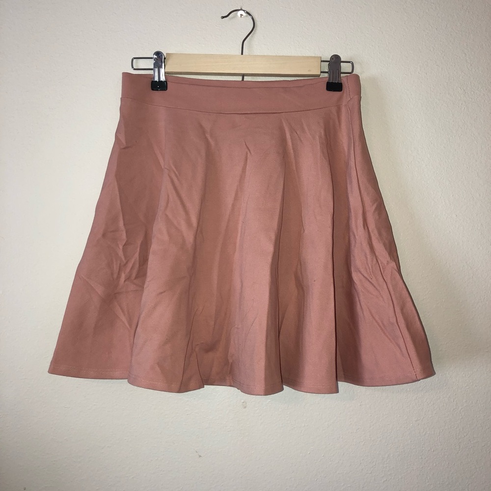 Dusty pink skirt